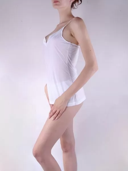 Луксозен бял изчистен  дамски корсаж Silky touch 