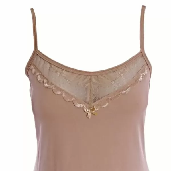 Памучна нощница с дантела по деколтето Lovely