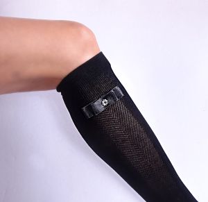 3/4 Дамски фигурални чорапи със сатенена панделка 