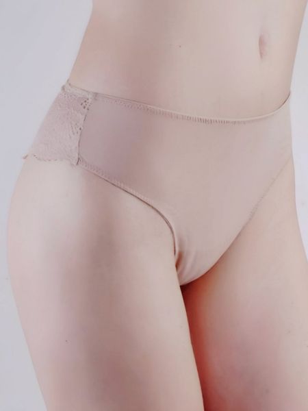 Stylish beige brazilian briefs Betty 