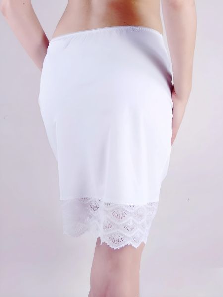 Луксозна бяла подплата за пола Softy lace