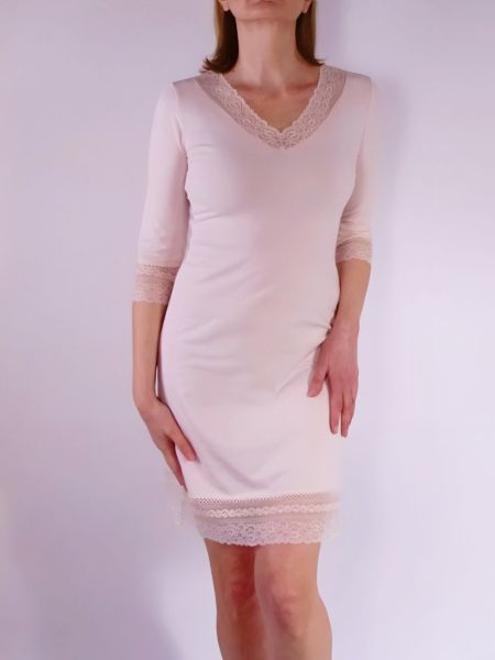 Памучна нощница с дантела с 3/4 ръкав в цвят пудра Cotton lace